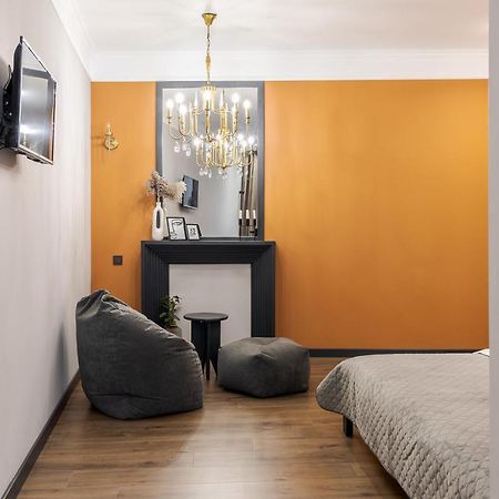 Modern Apartment Λβιβ Εξωτερικό φωτογραφία